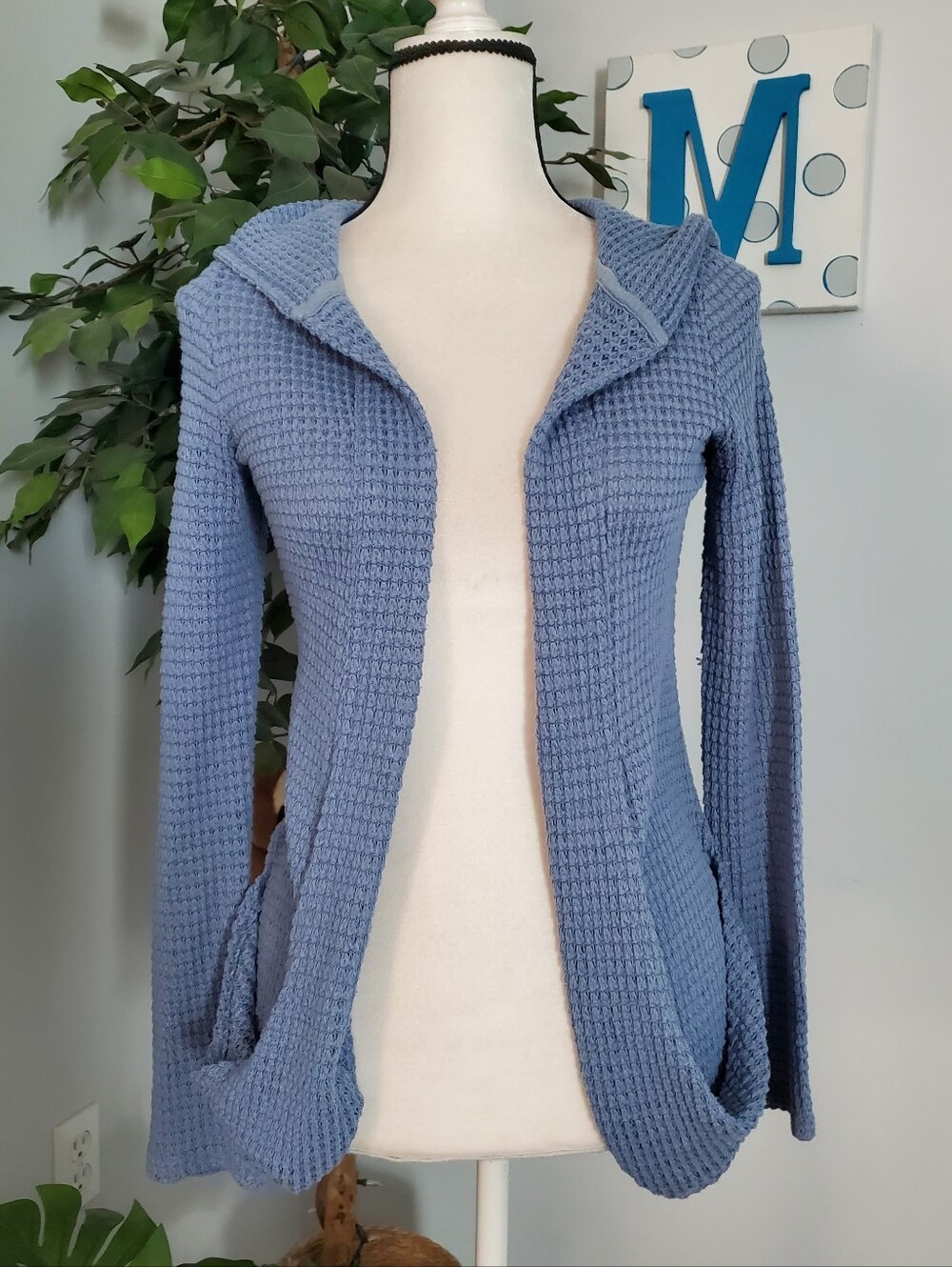 MUDD Waffle Knit Open Front Hooded Cardigan M
